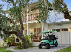 Serenity at Surfside by AvantStay Pool Porches Fire Pit Arcade Near Vilano Beach