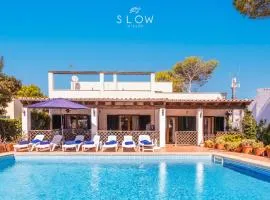 Villa Ewa by Slow Villas