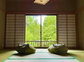 Villa 水と深緑