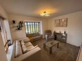 Beautiful 3BRHome Serene Stay Perfect for Family