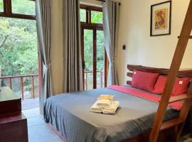 Chez Vous House - Toom Sara Village