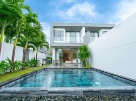 Sanctuary Villa