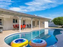 Shalimar of Tempe by AvantStay Central Location Private Pool