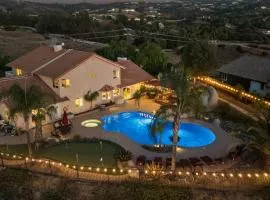 Chardonnay Charm by AvantStay Luxe Group Retreat w Pool Mins to Wineries