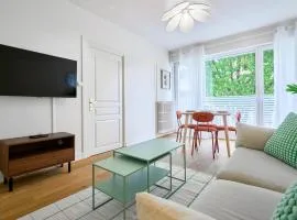 Appartement deux chambres avec parking et balcons