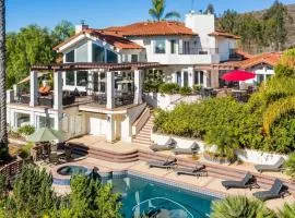 Private Estate w Pool Hot Tub Tennis Court Near Encinitas The Ranch by AvantStay