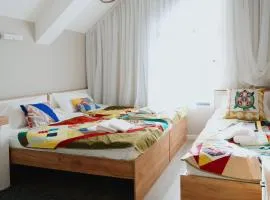 Skeramos Boutique Art Hotel