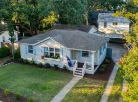 Arsenal Buyout by AvantStay 2 Homes Near Sullivan’s Island w Outdoor Dining