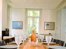 Appartement 2 étages haut standing 170m2 avec jardin