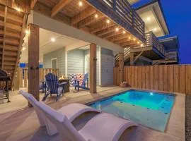 2 Homes Sleeps 22 2 Private Pools Firepit Steps to Beach Boardwalk Access