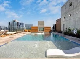 3 Condos Brand New Austin High Rise w Rooftop Pool Gym Yoga Studio More