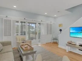 7A Mariners Walk by AvantStay Walk to Beach Pool