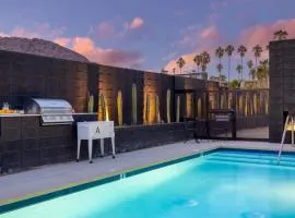 Blackhaus D: 4 Bedroom Suite by AvantStay 4-Room Retreat