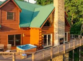 Big Bear Cove by AvantStay Hot Tub Game Room Fireplace Smoky Mtn Views