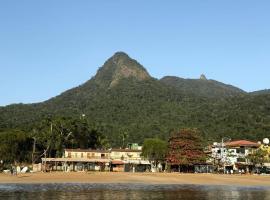 Suítes Abraão Beach, hotel v destinaci Abraão