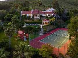 Two Estates w Pools Hot Tubs Game Rooms Valley Views Tennis Court Near Beaches Wineries
