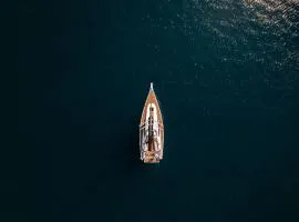 Z6 Dolcevita - Private Yacht Experience in Rovinj