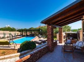 Stone villa Tea with pool