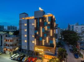 La Serene, hotel en Hyderabad