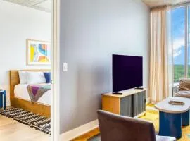 The Natiivo by AvantStay Modern High-Rise with Rooftop Pool & Skyline Views