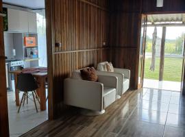 Recanto Doce Lar, ξενοδοχείο σε Passo De Torres