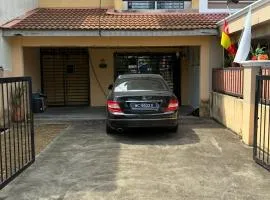 Neeta Homestay