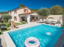 Beautiful Home In Brest Pod Uckom