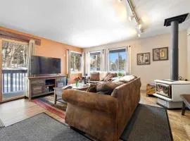 RMR: Sleeping Indian West 1 Condo in Teton Village