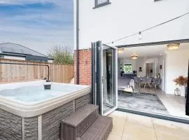 Mystic Heights- Wyndale Signature Stays