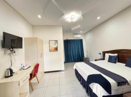 R&H Guest House, pet-friendly hotel in Kasane