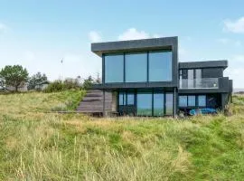 Beautiful Home In Borhaug With House Sea View