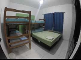 Rock n Hostel, guest house in Cabo Frio
