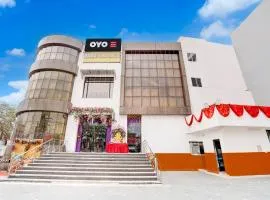 Hotel O Paras Palace