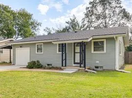 2 Mi to Zoo, Fenced Yard Family Home in Wichita!