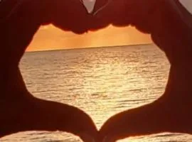 LOVE On THE OCEAN