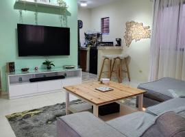 Gilmar Stay Apartamento Acogedor y Moderno, hotel in Los Mameyes