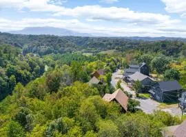 Cabin Retreat - Private Hot Tub & Pool Table