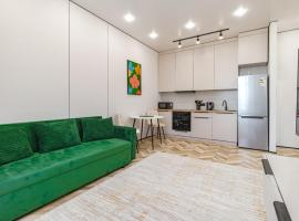 Жк Республика рядом с Хан Шатыр, hotel in Zhezdi