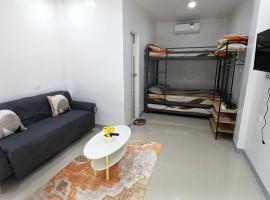 Jen's Hilltop Short-Term Rentals, hotel que aceita pets em Samal