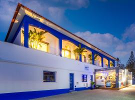 Alojamento Costa Alentejana, kh&aacute;ch sạn biển ở Zambujeira do Mar