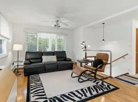 30 Day Rental in the Central Location of Grand Haven