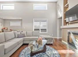 Family Home 4BR - Near Airport! FREE Banff Pass - BBQ - Netflix - Gym - Games!