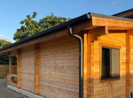 Meidan Oda Holiday Homes, hotel in Kobuleti