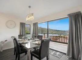 Woodbury Retreat Panoramic Views