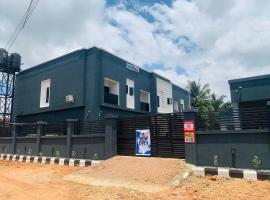 The Majj Hotel Benin City, φθηνό ξενοδοχείο σε Μπενίν Σίτι