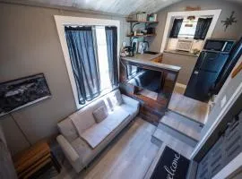 Tiny House Pirate Ship - Sleeps 2 near Siesta Key beach