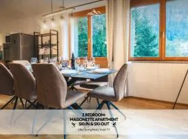 ALPSTAY Kuhstadl - 3 Bedrooms - Ski-In & Ski-Out
