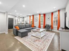 Luxury 3BR apt in Boston with Roku TV