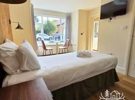 Duke of the Pond - Room 1 - New Forest