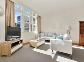Beautiful and Spacious 1BR in CBD by Zodiak Stays